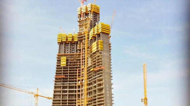 Ilustrasi proyek pembangunan Gedung Jeddah Tower digadag sebagai gedung tertinggi di dunia. [Int]